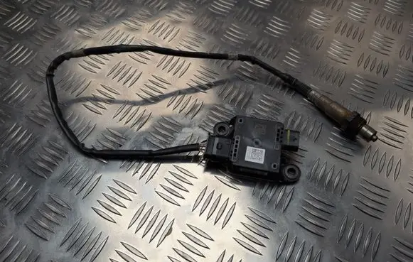 Skoda Octavia Mk4 Lambda probe sensor 05L906261D