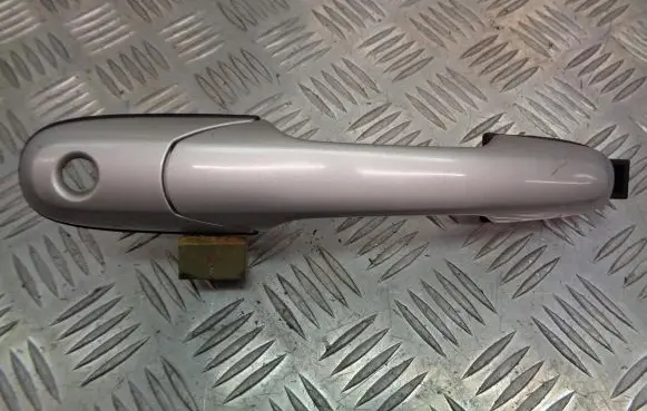 Suzuki Liana Front door interior handle