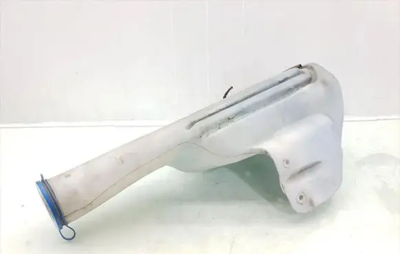 Volkswagen Crafter Windshield washer fluid reservoir/tank A9068690020