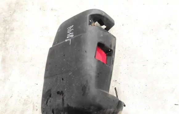 Rear bumper corner part panel trim