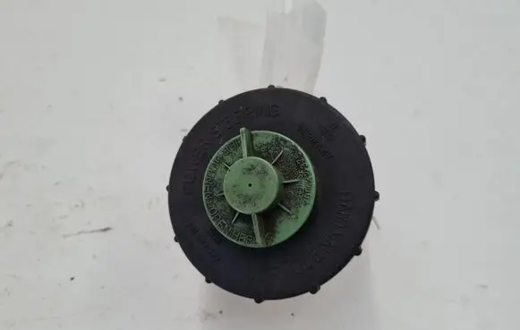 Volkswagen Transporter - Caravelle T4 Power steering fluid tank/reservoir 701422373A