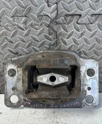 Ford Galaxy Engine mount bracket 6G917M121AC 6G917M121BC 30680700