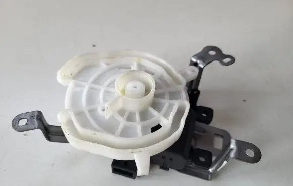 Honda Civic X A/C air flow flap actuator/motor C8205G