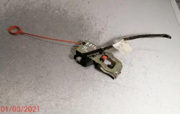 Fuel tank cap lock motor