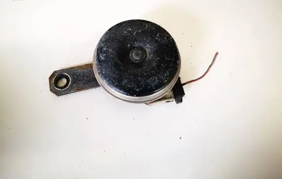 Subaru Legacy Horn signal e130030