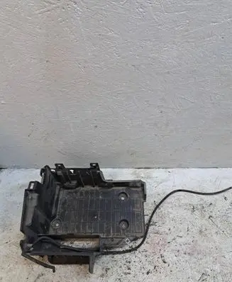 Renault Laguna II Battery tray 8200321643