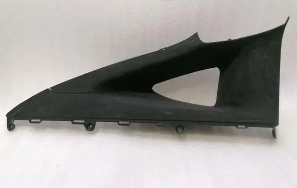Tesla Model X (C) pillar trim