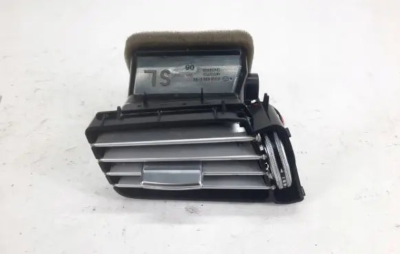 Mercedes-Benz CLS C218 X218 Dashboard side air vent grill/cover trim A2188300154