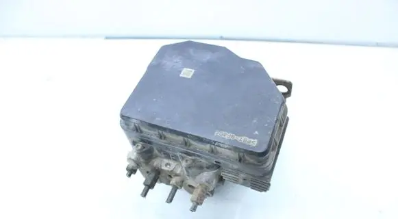 Mazda 6 ABS Pump GAM7437A0