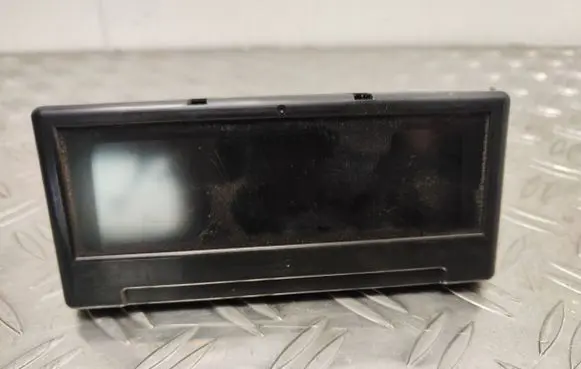 Volvo V50 Screen/display/small screen 30679647 69594580 002000002240