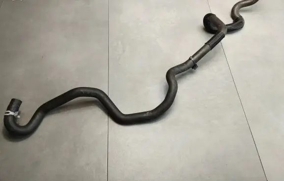 Renault Scenic IV - Grand scenic IV Engine coolant pipe/hose 213558262