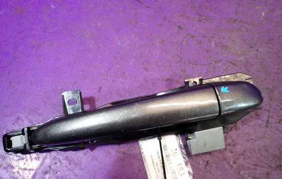 Mazda 3 II Front door exterior handle R8375