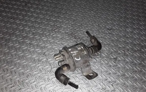 Audi A6 S6 C4 4A Vacuum valve 034906283