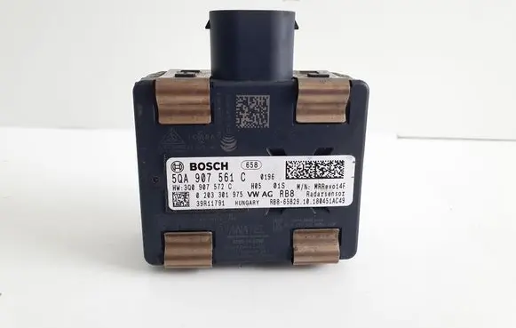 Volkswagen Touran III Distronic sensor radar 5QA907561C 3Q0907572C 0203301975