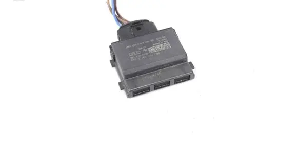 Audi A4 S4 B9 8W Fuel injection pump control unit/module 8W0906121B