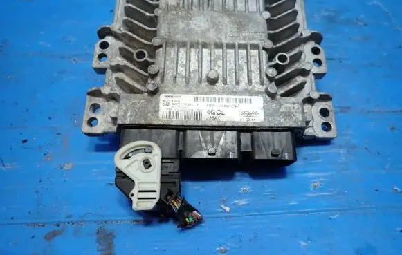 Ford S-MAX Engine control unit/module 6G91-12A650-EM J38AC 5WS40402LT