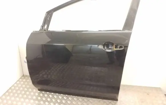 Mazda CX-7 Front door
