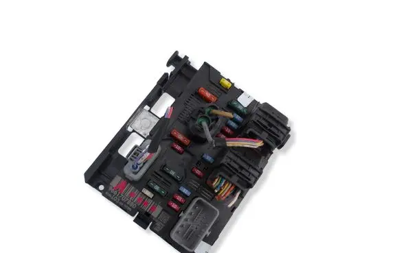 Citroen C3 Fuse module 9661707880