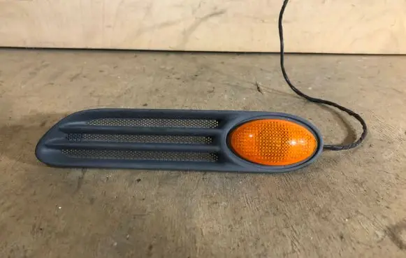 Mini One - Cooper R50 - 53 Front fender indicator light 1503560