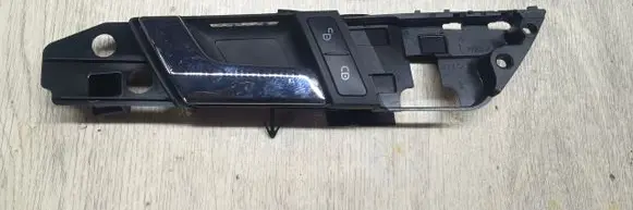 Mercedes-Benz E A207 Loading door exterior handle/bracket 792022017