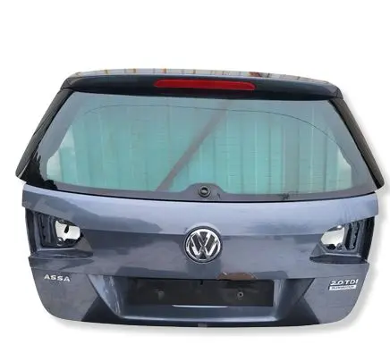 Volkswagen PASSAT B7 Tailgate/trunk/boot lid 3AF827159