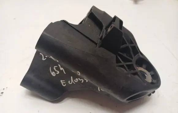 Mercedes-Benz E W238 Engine mounting bracket A6542230100