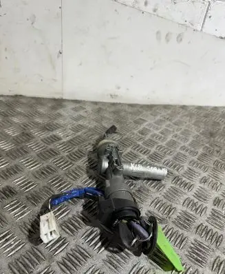 KIA Sorento Ignition lock 