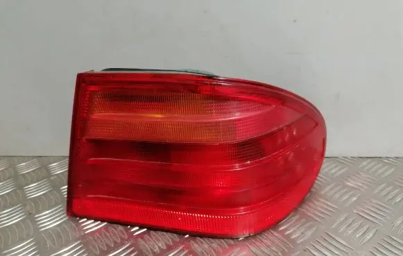 Mercedes-Benz E W210 Rear/tail lights A2108204464 197202 197042