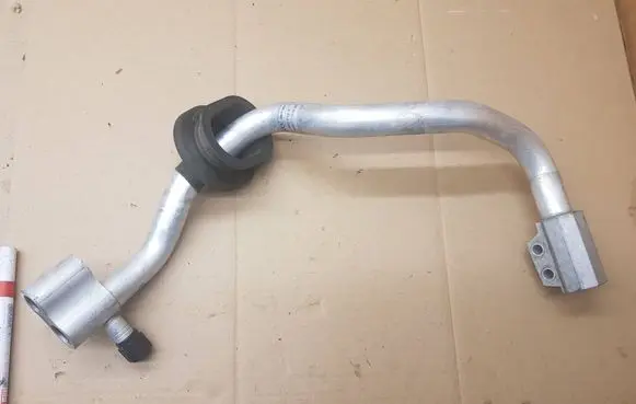 Audi A5 8T 8F Air conditioning (A/C) pipe/hose 8K1260712K