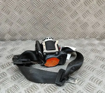 Porsche Macan (95B) Front seatbelt 95B857705