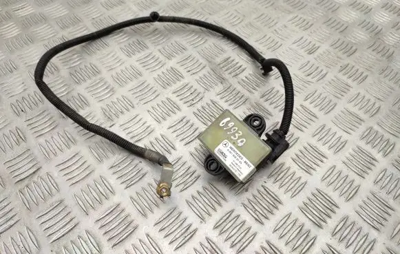 Mercedes-Benz CLA C117 X117 W117 Glow plug pre-heat relay A6519003103
