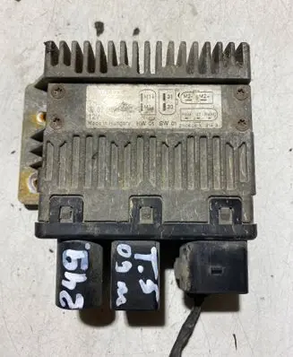 Volkswagen Transporter - Caravelle T5 Coolant fan relay 7H0919506D 898096000