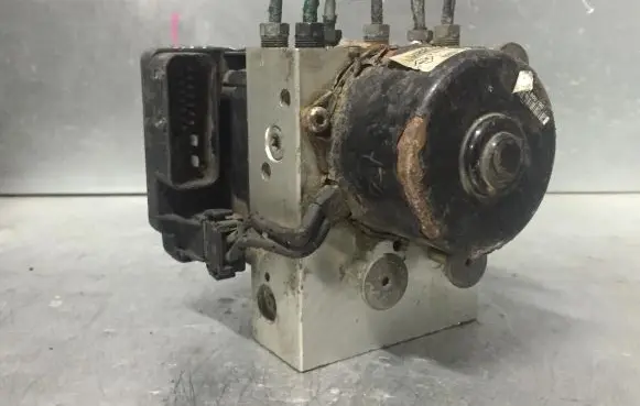 Renault Master II ABS Pump 7700302426 10020400764 DT262