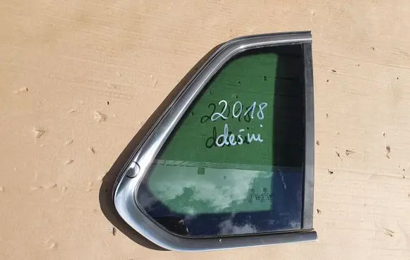 Volkswagen Tiguan Rear side window 5NA845042P 5NA845042