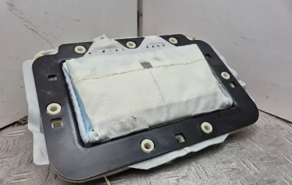 Renault Megane III Passenger airbag 985250003R 609768800F 6097684