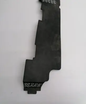 Chrysler 300 - 300C Intercooler air guide/duct channel 04806114AB