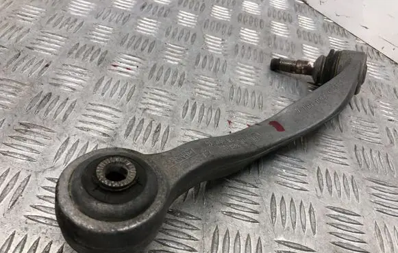BMW 5 E60 E61 Front lower control arm/wishbone 6760181