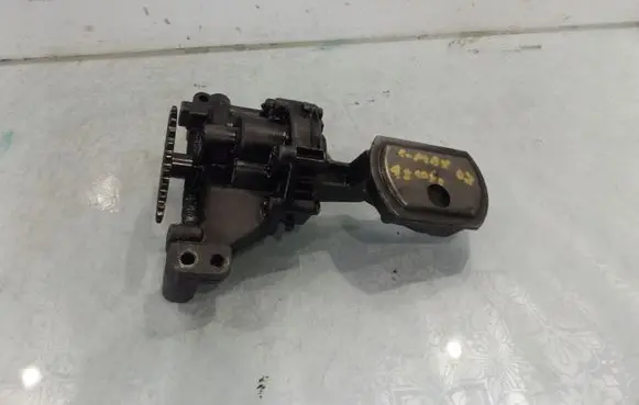 Ford C-MAX I Oil pump 