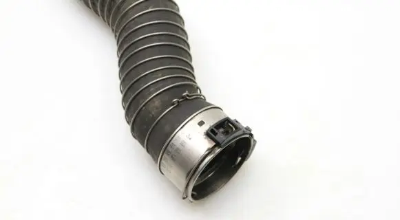 BMW X1 E84 Intercooler hose/pipe 4874052