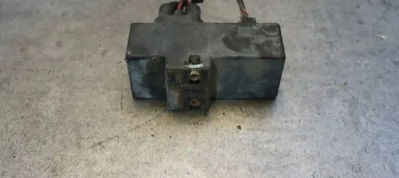Skoda Fabia Mk1 (6Y) Coolant fan relay 1J0919506M