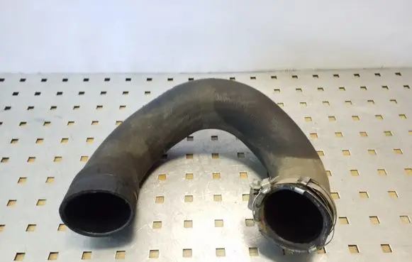 Opel Vivaro Intercooler hose/pipe