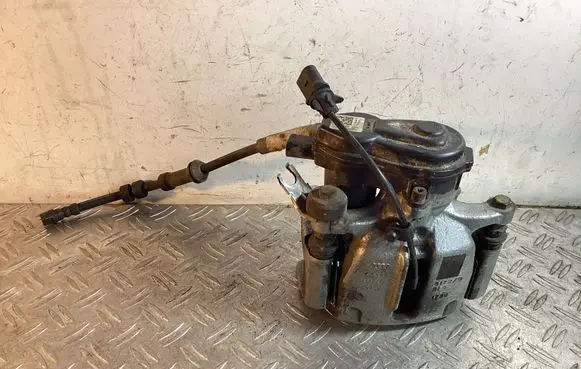 Porsche Macan (95B) Rear brake caliper 95B615406M