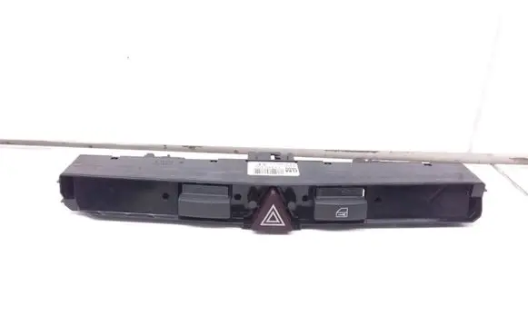 Opel Astra H Hazard light switch 13100105 03758075XF