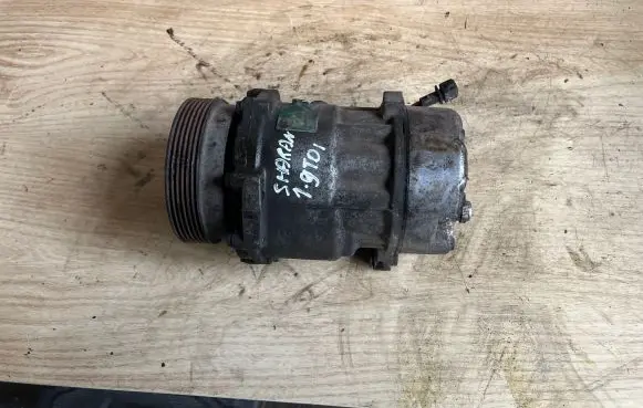 Volkswagen Sharan Air conditioning (A/C) compressor (pump)