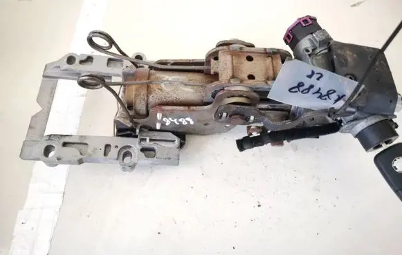 Steering wheel axle
