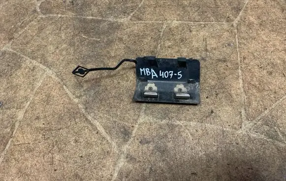 Mercedes-Benz E C207 W207 Rear bumper row hook cap/cover A2078850022