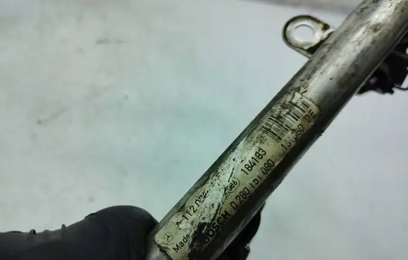 Mercedes-Benz ML W163 Fuel main line pipe 0280151080