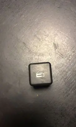 BMW 5 E39 Central locking switch button 8360828