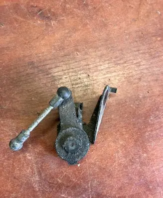 Dodge RAM Suspension ride height/mode switch 68277069AE