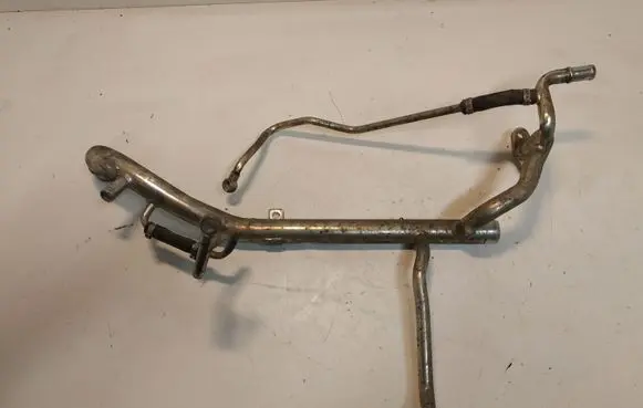Volvo V70 Engine coolant pipe/hose